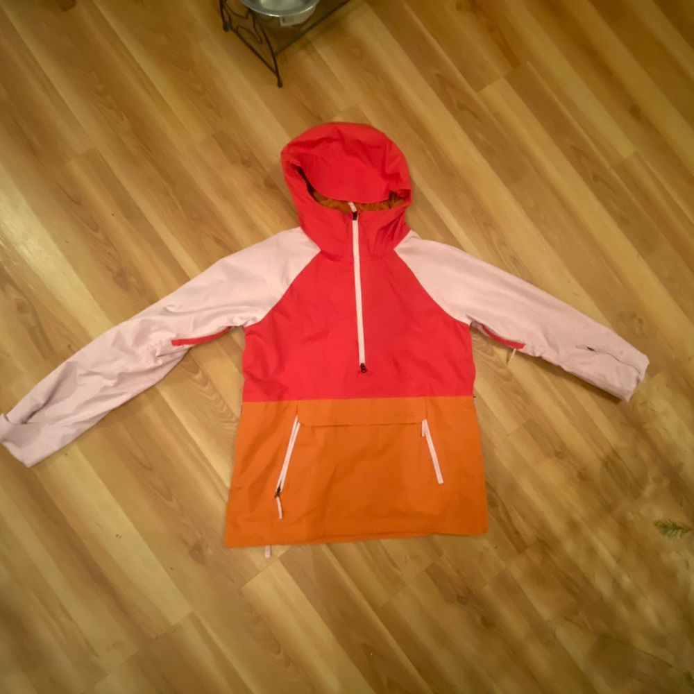 Stoic small ski jacket.